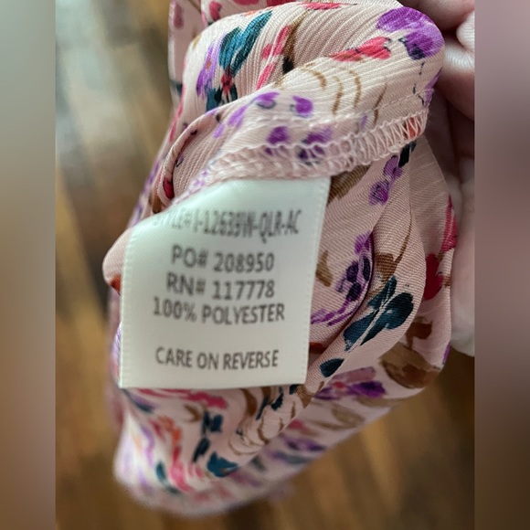 Lovestitch Prairie Floral Print Blouse - Picture 6 of 8